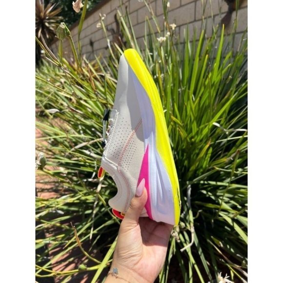 Clove Womens Healthcare Lemon and Clove Pink Sneakers - Picture 9 of 12